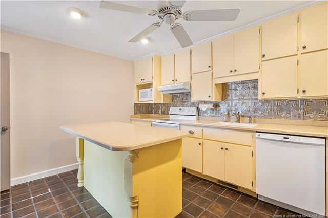 2115 Lakeland Drive, Sanford, NC 27330