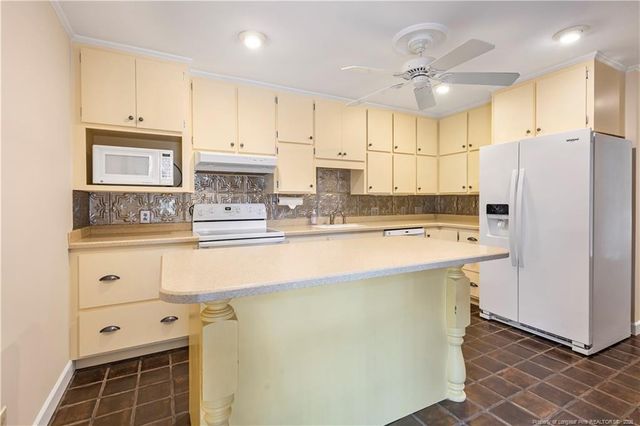 2115 Lakeland Drive, Sanford, NC 27330