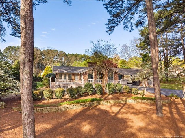 2115 Lakeland Drive, Sanford, NC 27330