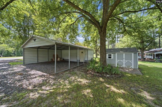 7033 E Peach road, Ridgeway, SC 29130
