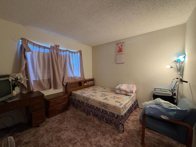 5541 Sampson Blvd, Sacramento, CA 95820