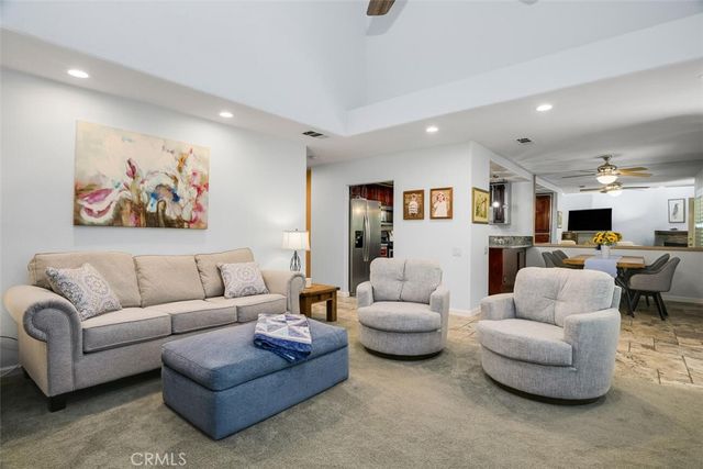 1718 Tecalote Drive 26, Fallbrook, CA 92028