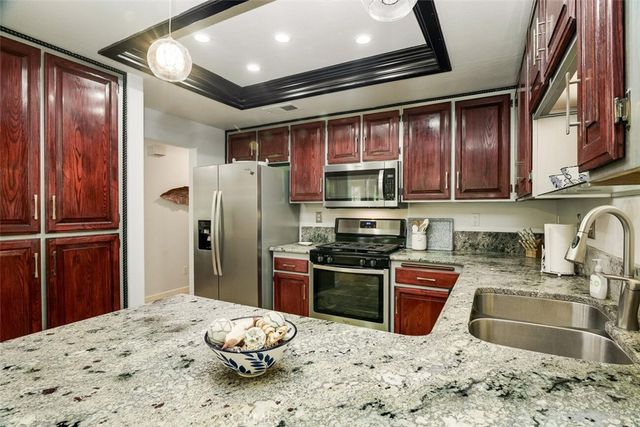 1718 Tecalote Drive 26, Fallbrook, CA 92028