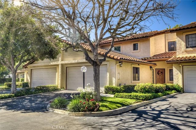 1718 Tecalote Drive 26, Fallbrook, CA 92028