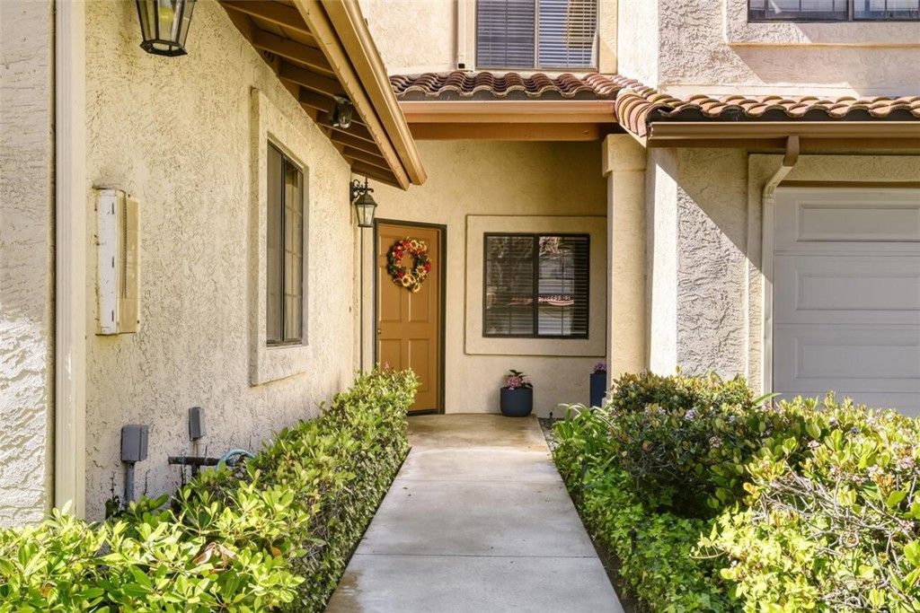 Image 1 of property listing at 1718 Tecalote Drive 26, Fallbrook, CA 92028
