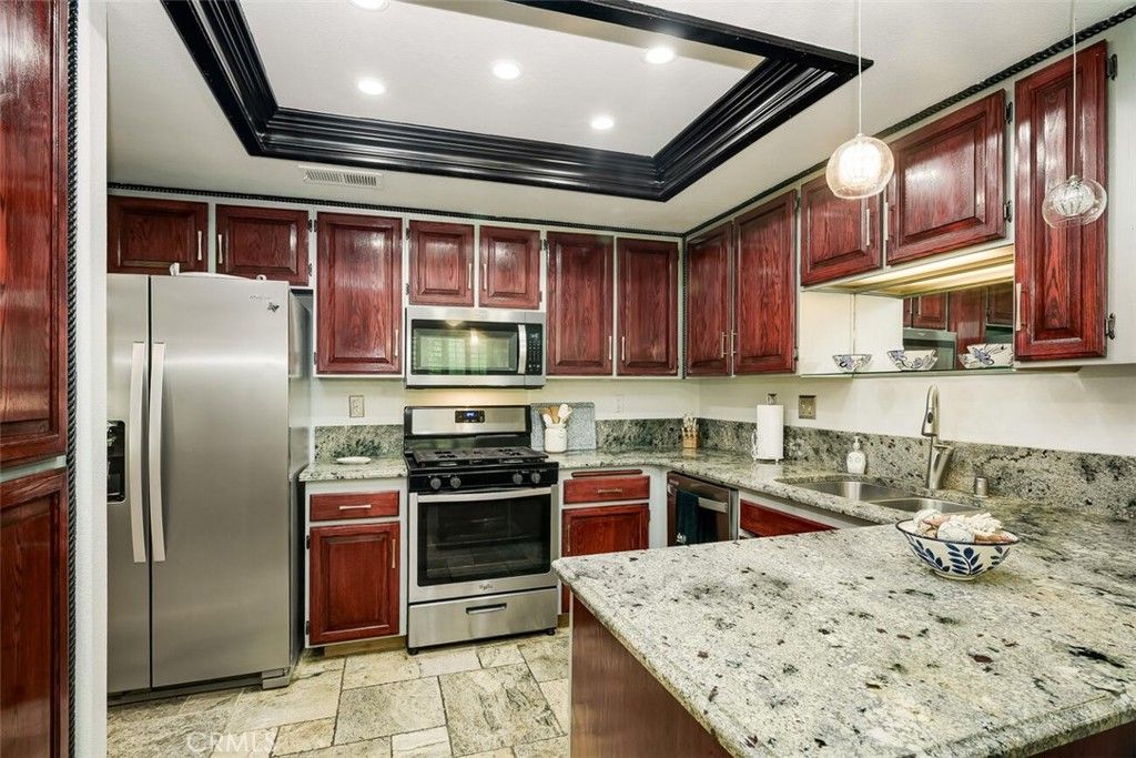 Image 16 of property listing at 1718 Tecalote Drive 26, Fallbrook, CA 92028