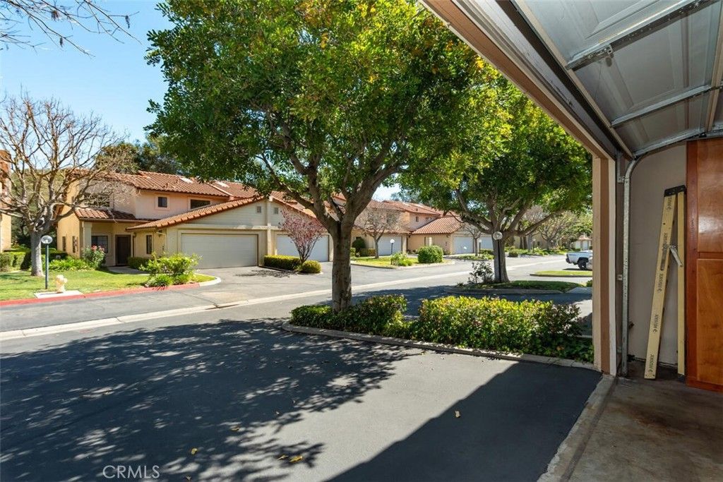 Image 3 of property listing at 1718 Tecalote Drive 26, Fallbrook, CA 92028