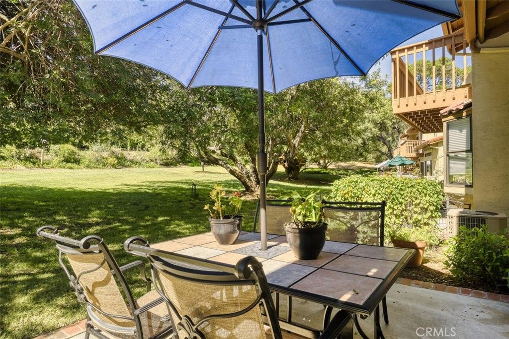 Image 5 of property listing at 1718 Tecalote Drive 26, Fallbrook, CA 92028