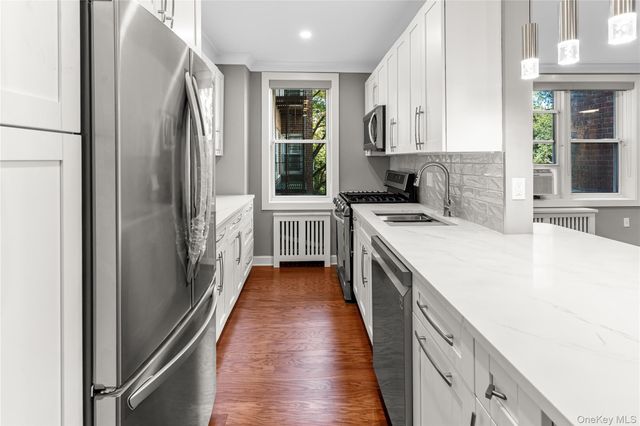 1133 Midland Avenue 2C, Bronxville, NY 10708