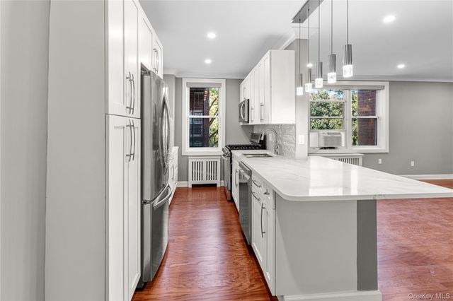 1133 Midland Avenue 2C, Bronxville, NY 10708