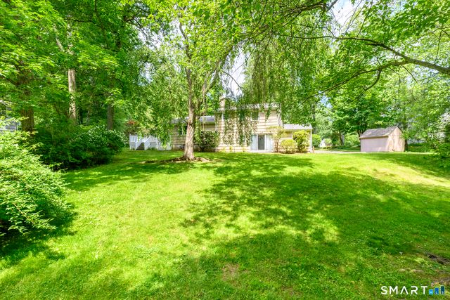 1 Little John Lane, Stamford, CT 06907