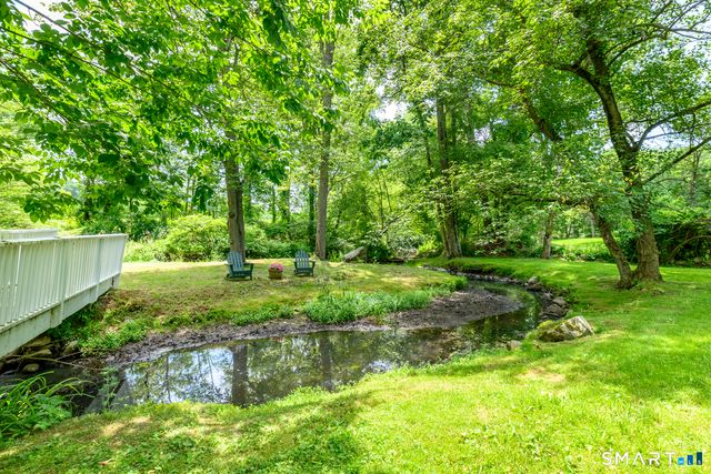 1 Little John Lane, Stamford, CT 06907