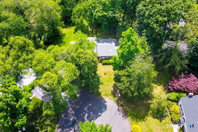 1 Little John Lane, Stamford, CT 06907