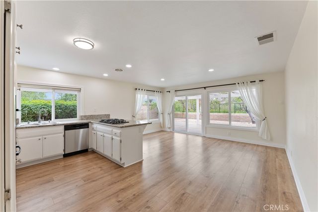 25575 Orchard Rim Lane, Lake Forest, CA 92630