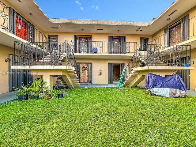 2335 NE 172nd St 4, North Miami Beach, FL 33160