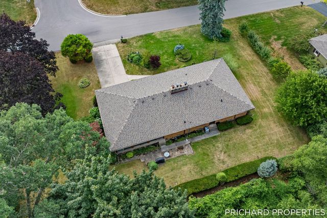 132 Morningside Drive Se, Grand Rapids Twp, MI 49506
