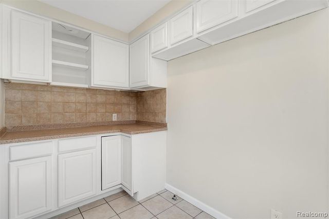 19168 Berden, Grosse Pointe, MI 48236