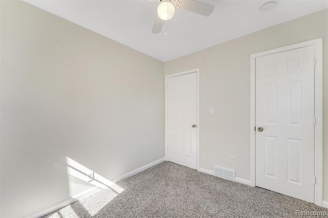 19168 Berden, Grosse Pointe, MI 48236