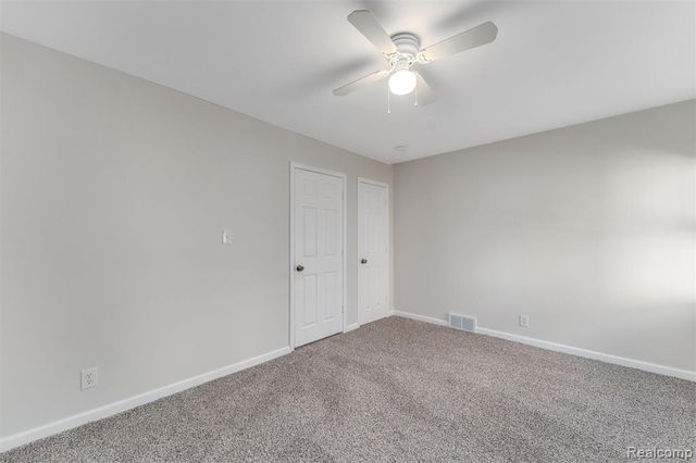 19168 Berden, Grosse Pointe, MI 48236