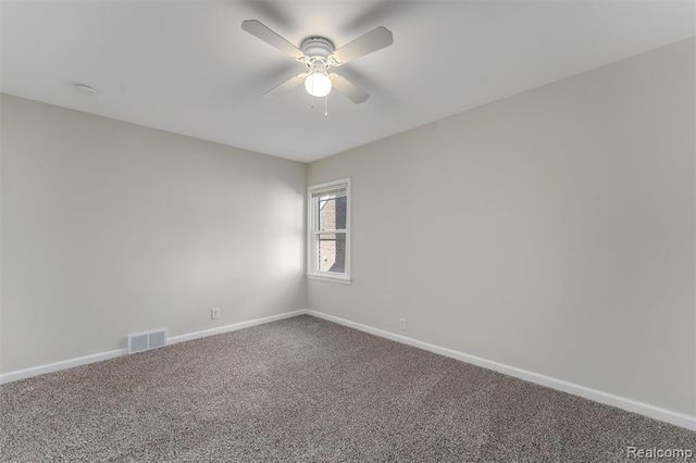 19168 Berden, Grosse Pointe, MI 48236
