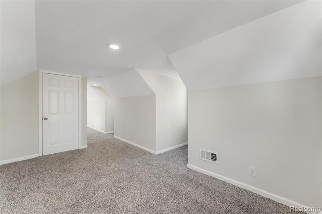 19168 Berden, Grosse Pointe, MI 48236