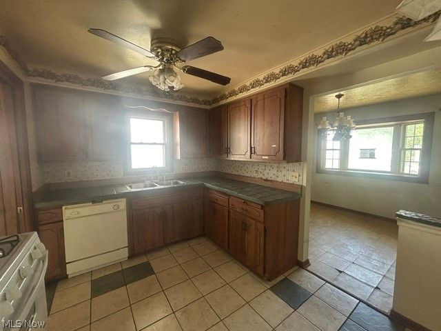 10761 Meadowbrook Drive, Parma Heights, OH 44130
