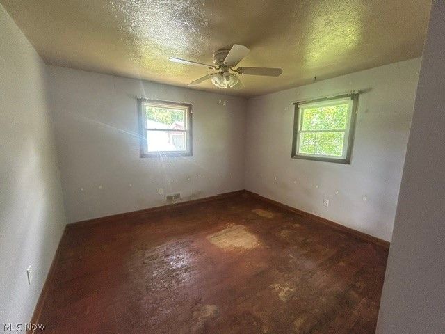 10761 Meadowbrook Drive, Parma Heights, OH 44130