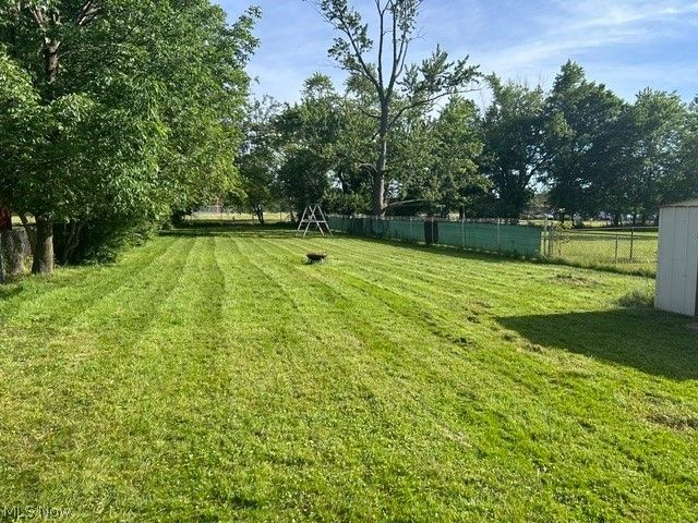 10761 Meadowbrook Drive, Parma Heights, OH 44130