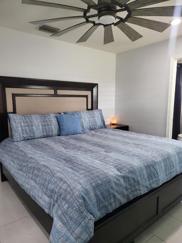 272 SW Crescent Avenue, Port St. Lucie, Port St Lucie, FL 34984