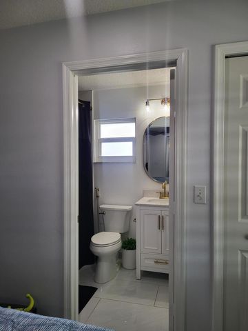 272 SW Crescent Avenue, Port St. Lucie, Port St Lucie, FL 34984