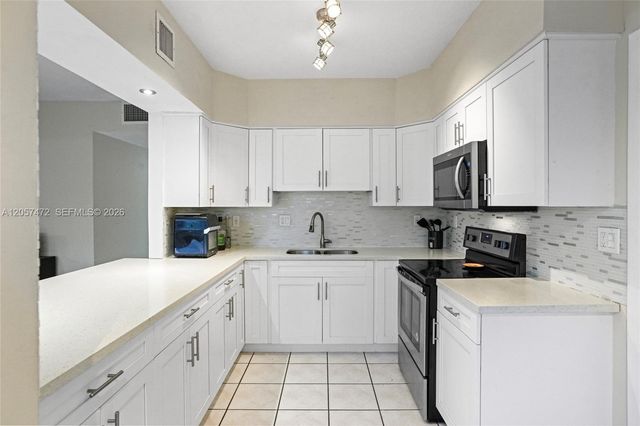 44 NW 19th St 1, Homestead, FL 33030