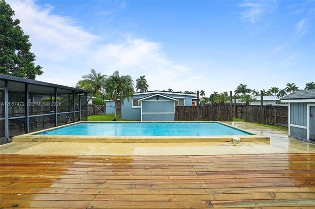 44 NW 19th St 1, Homestead, FL 33030