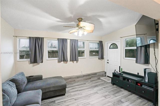 44 NW 19th St 1, Homestead, FL 33030