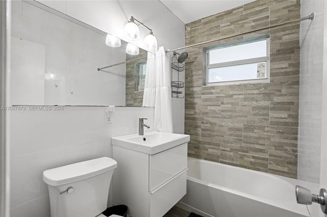 44 NW 19th St 1, Homestead, FL 33030