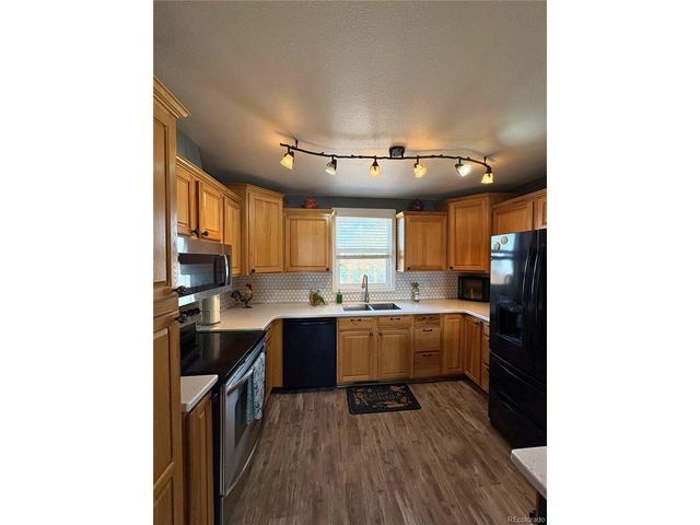 323 Fairview St, Otis, CO 80743