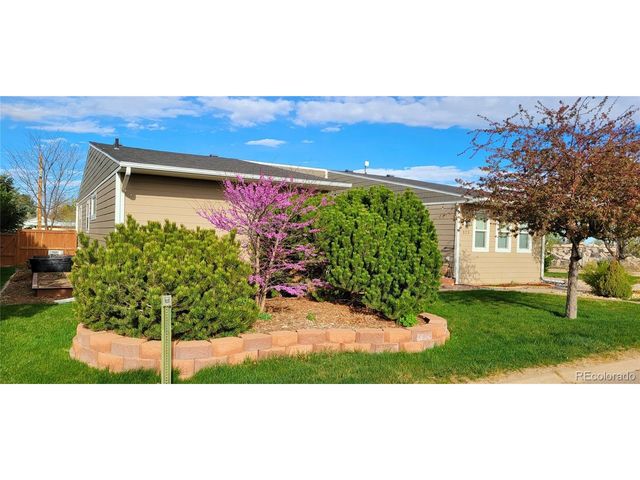 323 Fairview St, Otis, CO 80743