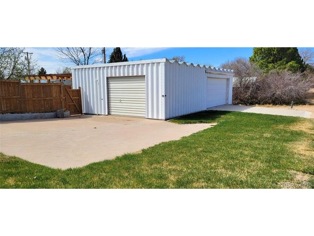 323 Fairview St, Otis, CO 80743