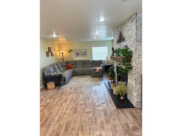 323 Fairview St, Otis, CO 80743