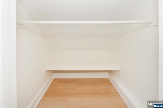 244 Van Winkle Avenue 2, Hawthorne, NJ 07506
