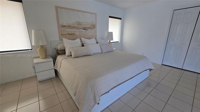 16653 Golfview Dr, Weston, FL 33326