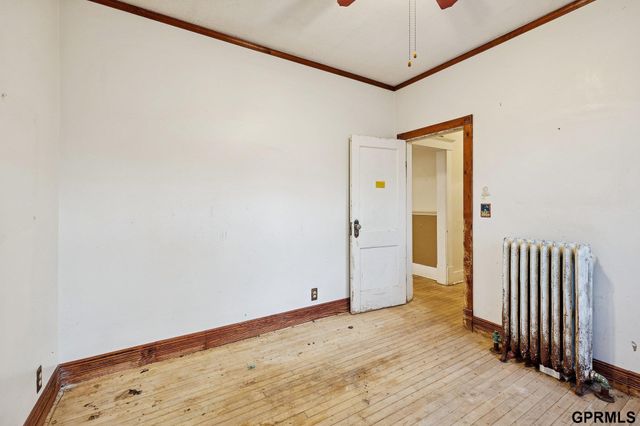 1529 Grant Street, Omaha, NE 68110