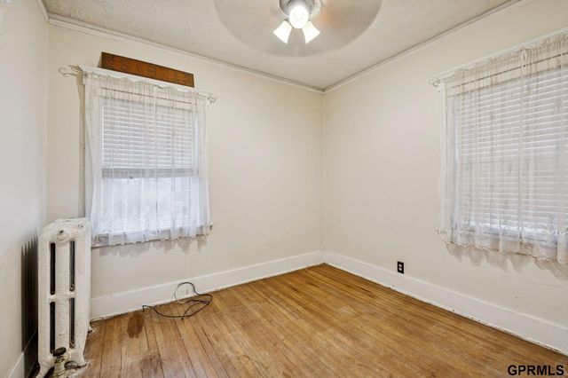 1529 Grant Street, Omaha, NE 68110