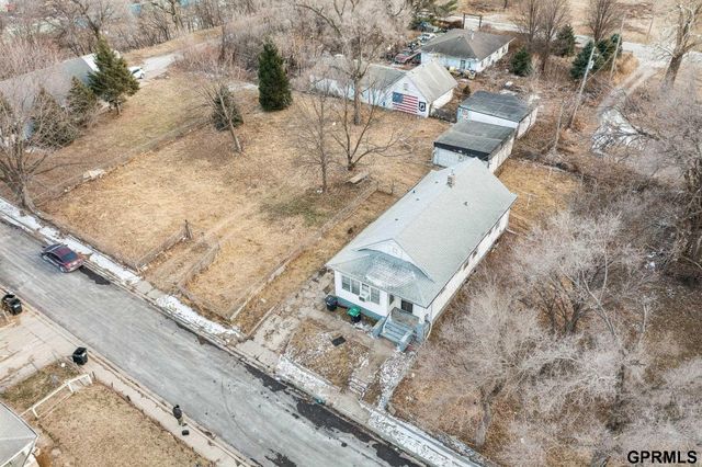 1529 Grant Street, Omaha, NE 68110