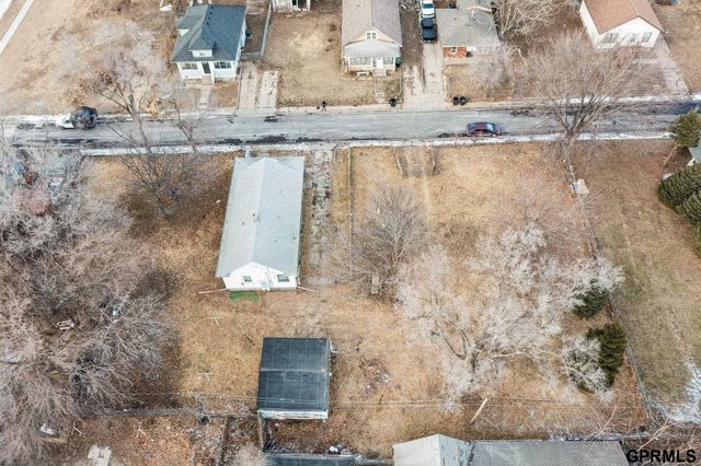 1529 Grant Street, Omaha, NE 68110