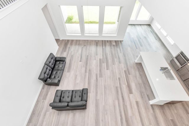 21118 Chelton Beach Drive, Cypress, TX 77433