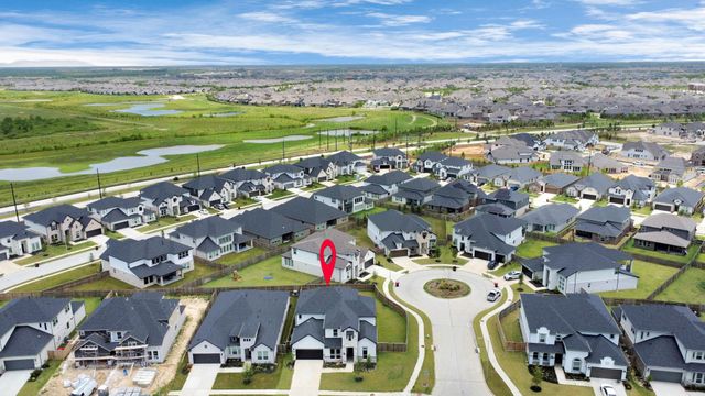 21118 Chelton Beach Drive, Cypress, TX 77433