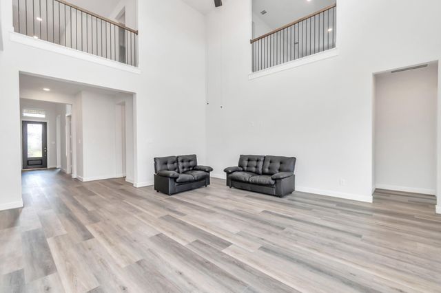 21118 Chelton Beach Drive, Cypress, TX 77433