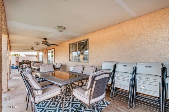 8441 W MINNEZONA Avenue, Phoenix, AZ 85037
