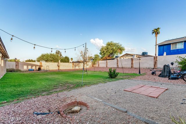 8441 W MINNEZONA Avenue, Phoenix, AZ 85037
