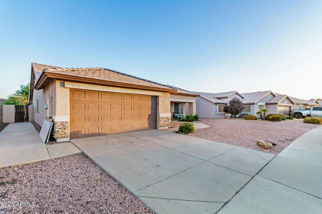 8441 W MINNEZONA Avenue, Phoenix, AZ 85037
